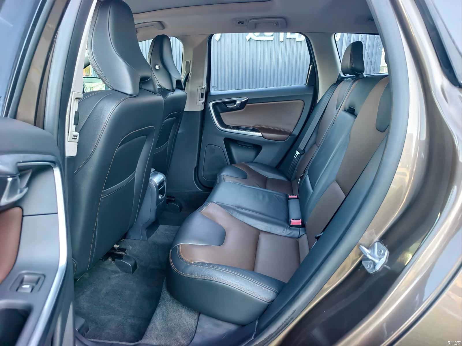Volvo XC60, 2015 12