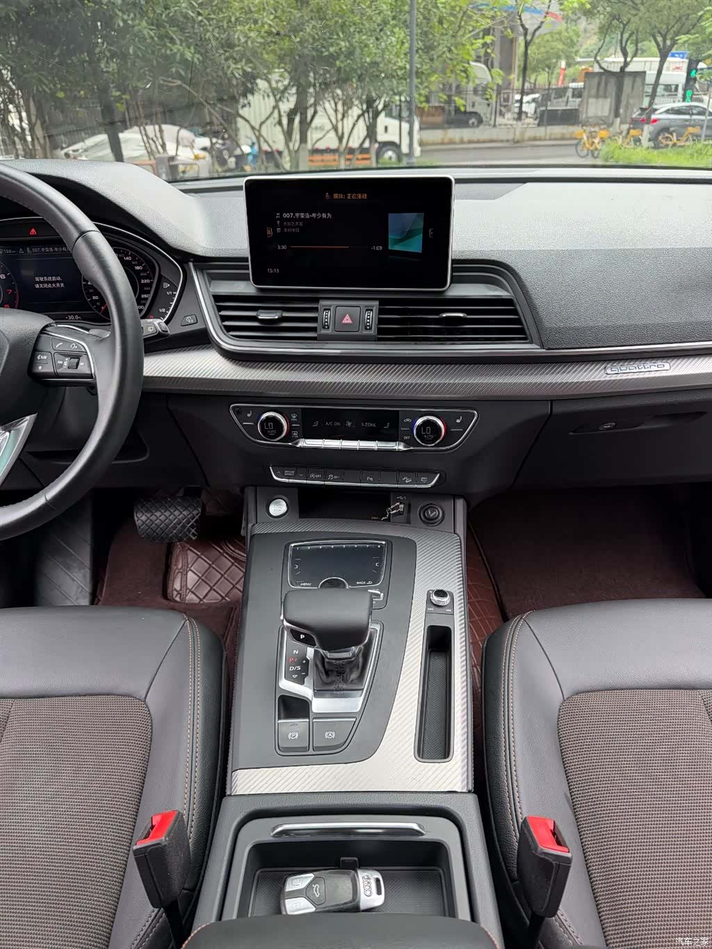 Audi Q5L, 2019 16