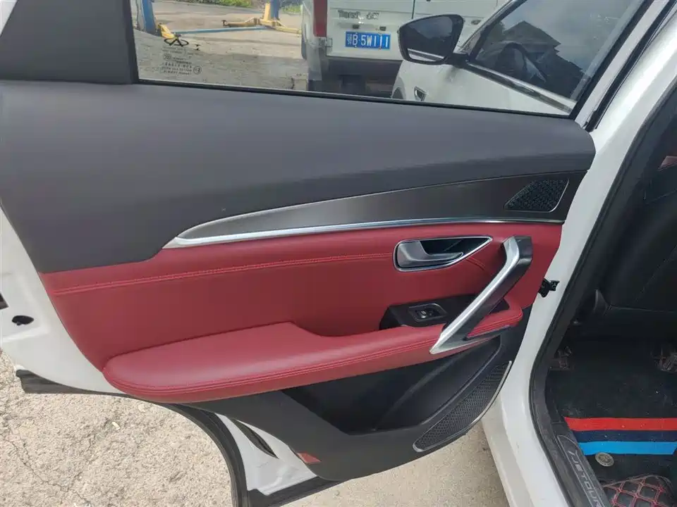 Jetour X70 PLUS