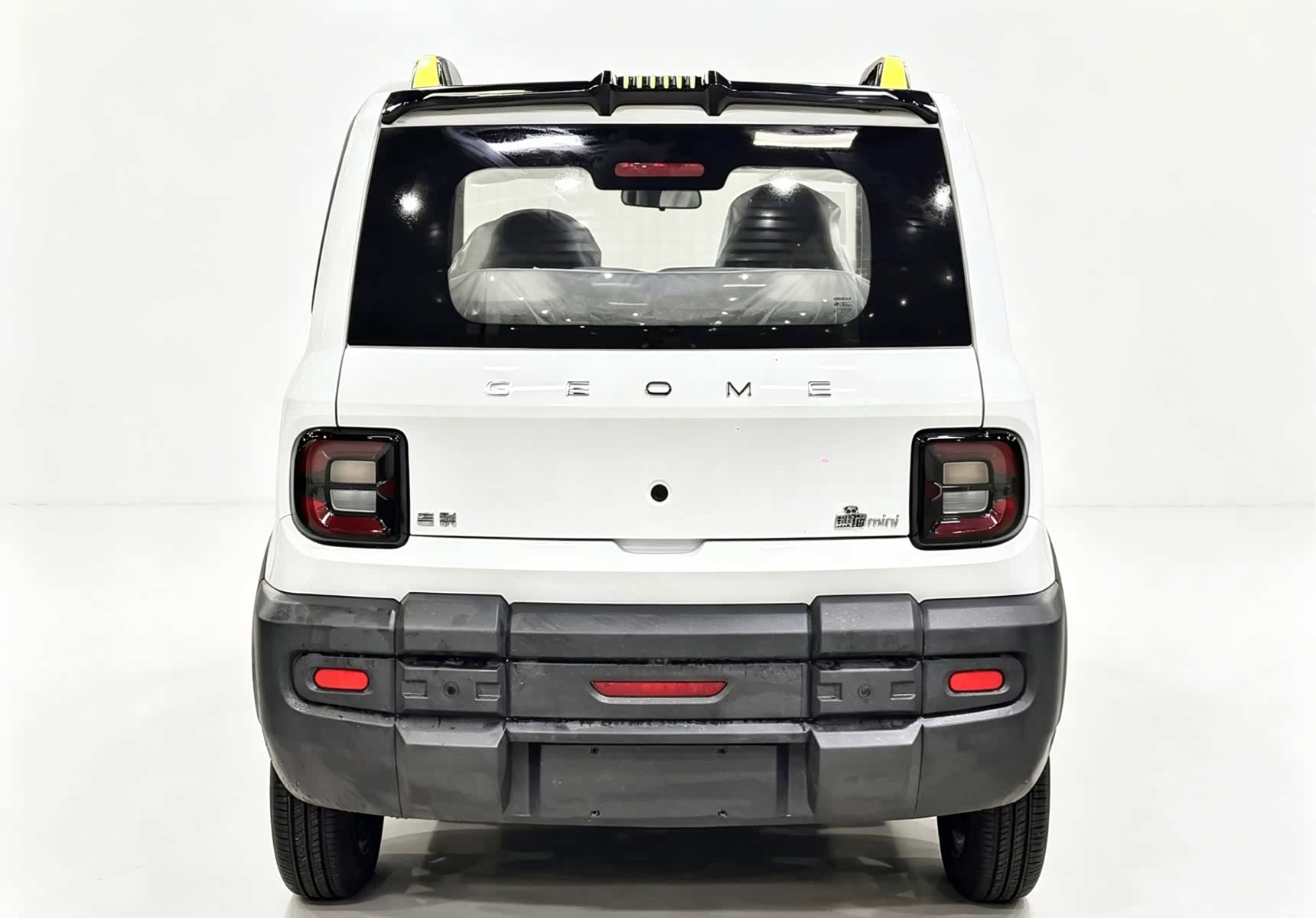 Geely Panda, 2026 8