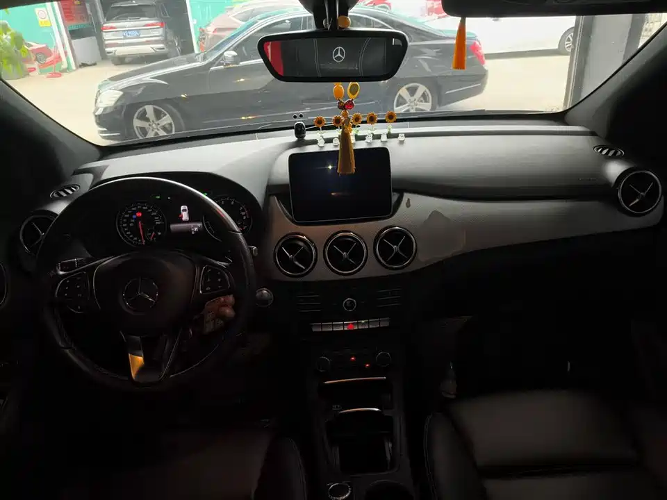 Mercedes-Benz Class B