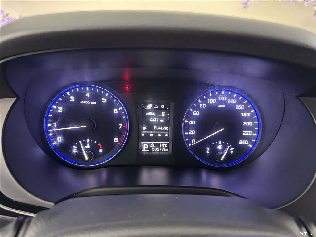 Hyundai GLS, 2015 17