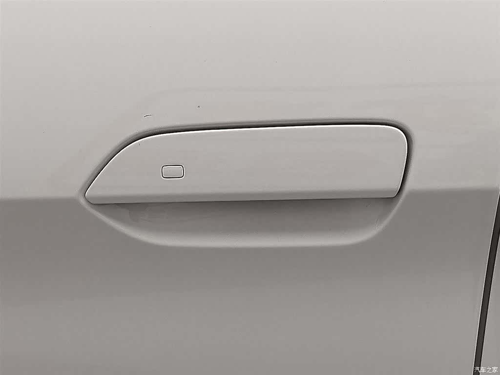 BYD Dolphin, 2024 18