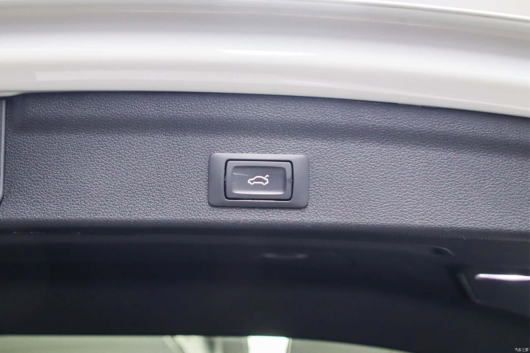 Audi Q3, 2022 18