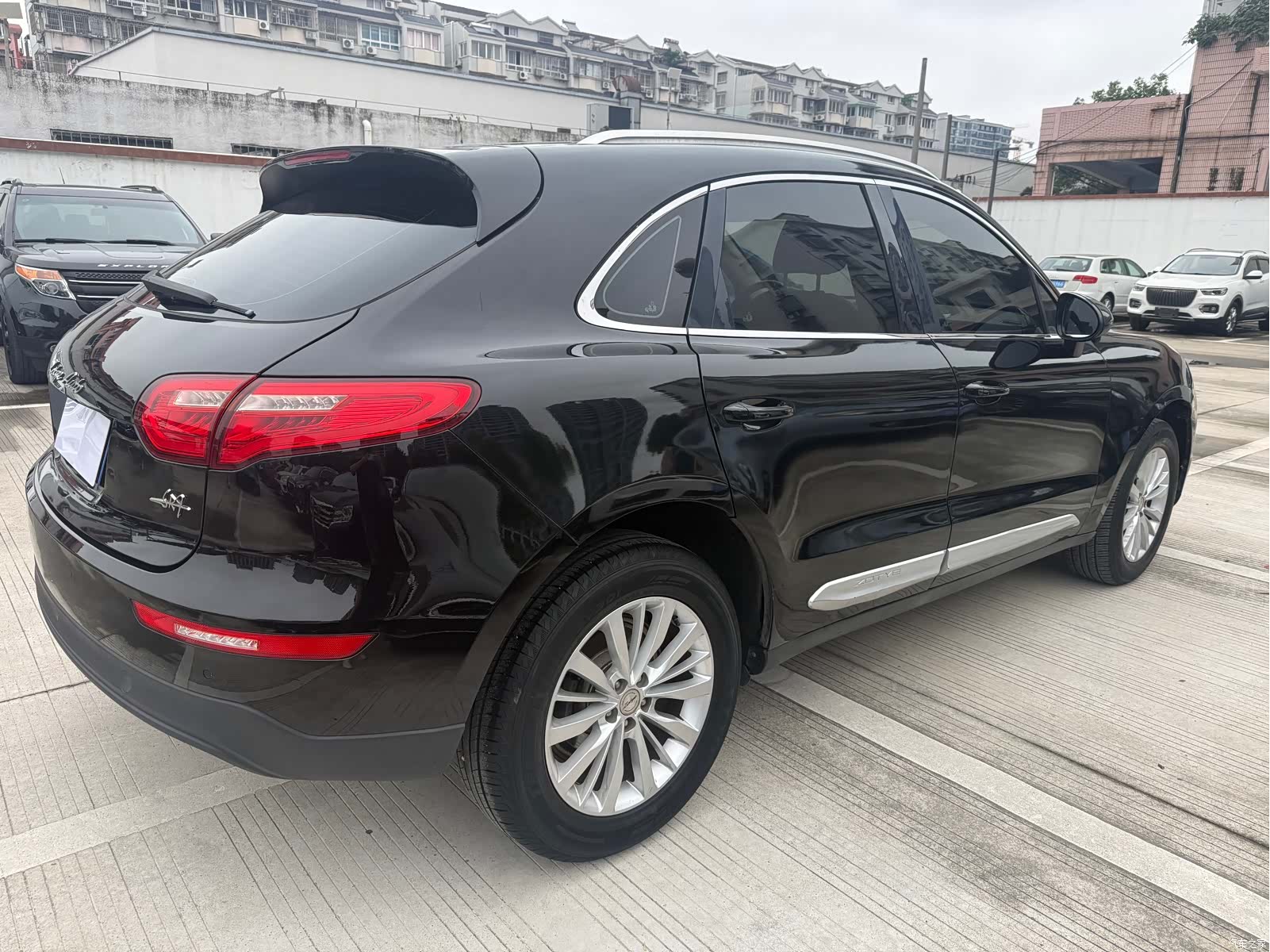 Zotye SR9, 2019 11