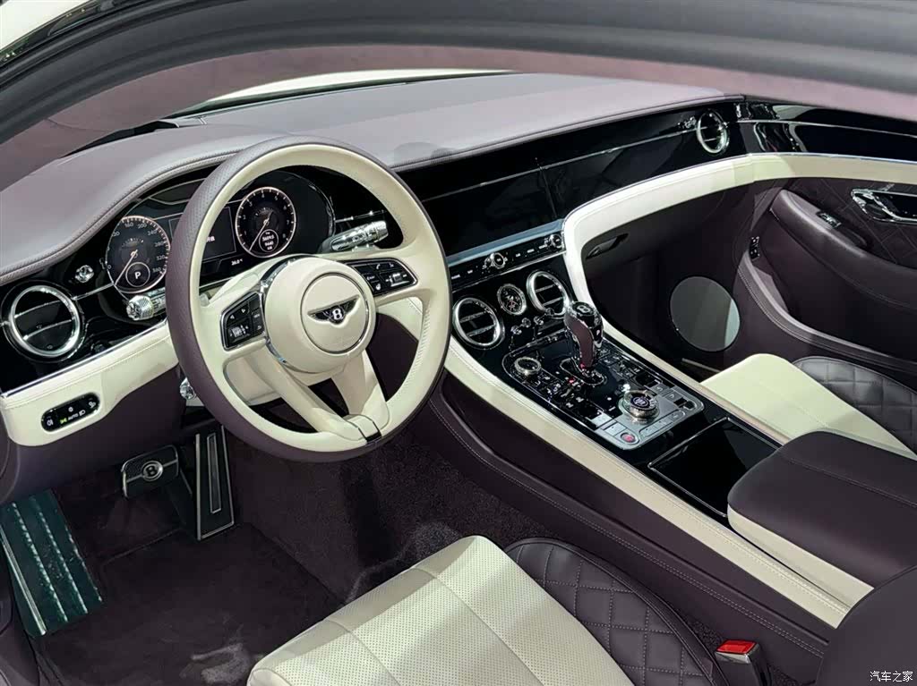 Bentley Continental GT, 2022 7