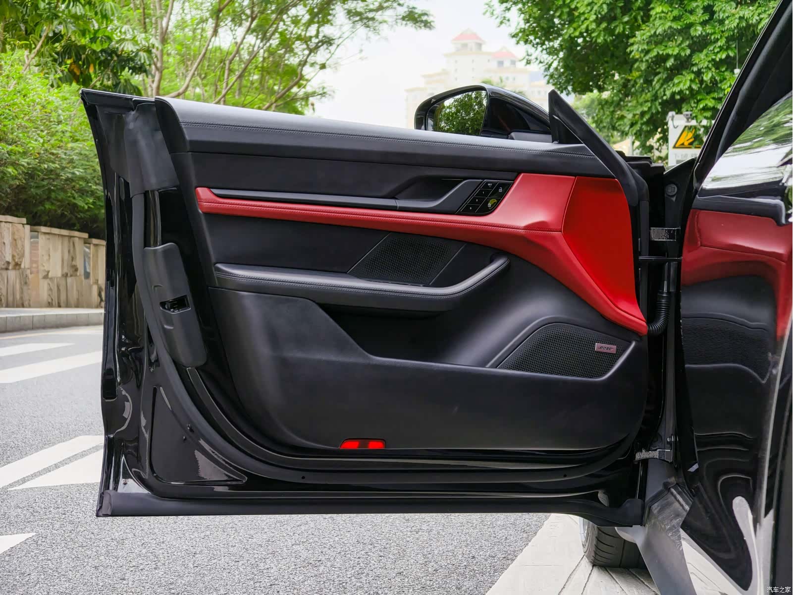 Porsche Taycan, 2021 12
