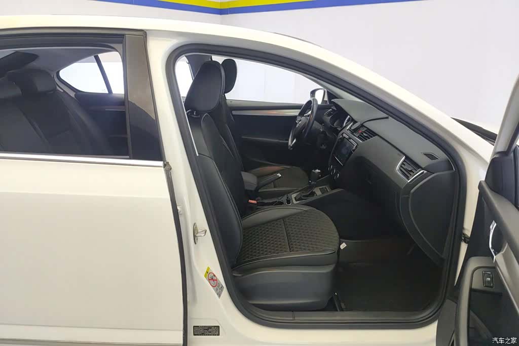 Skoda Octavia, 2017 8