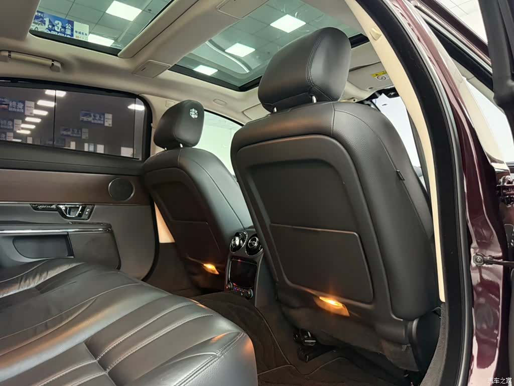 Jaguar XJ, 2017 20