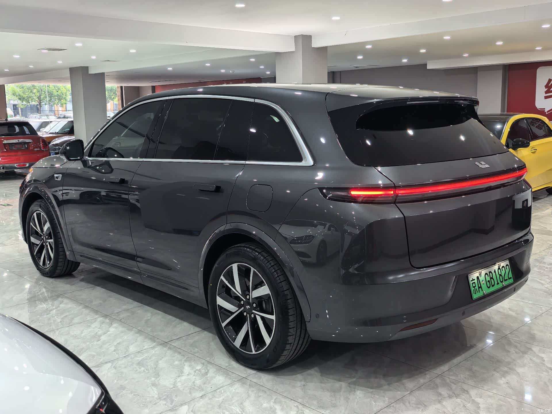 Li Auto L7, 2023 все фото