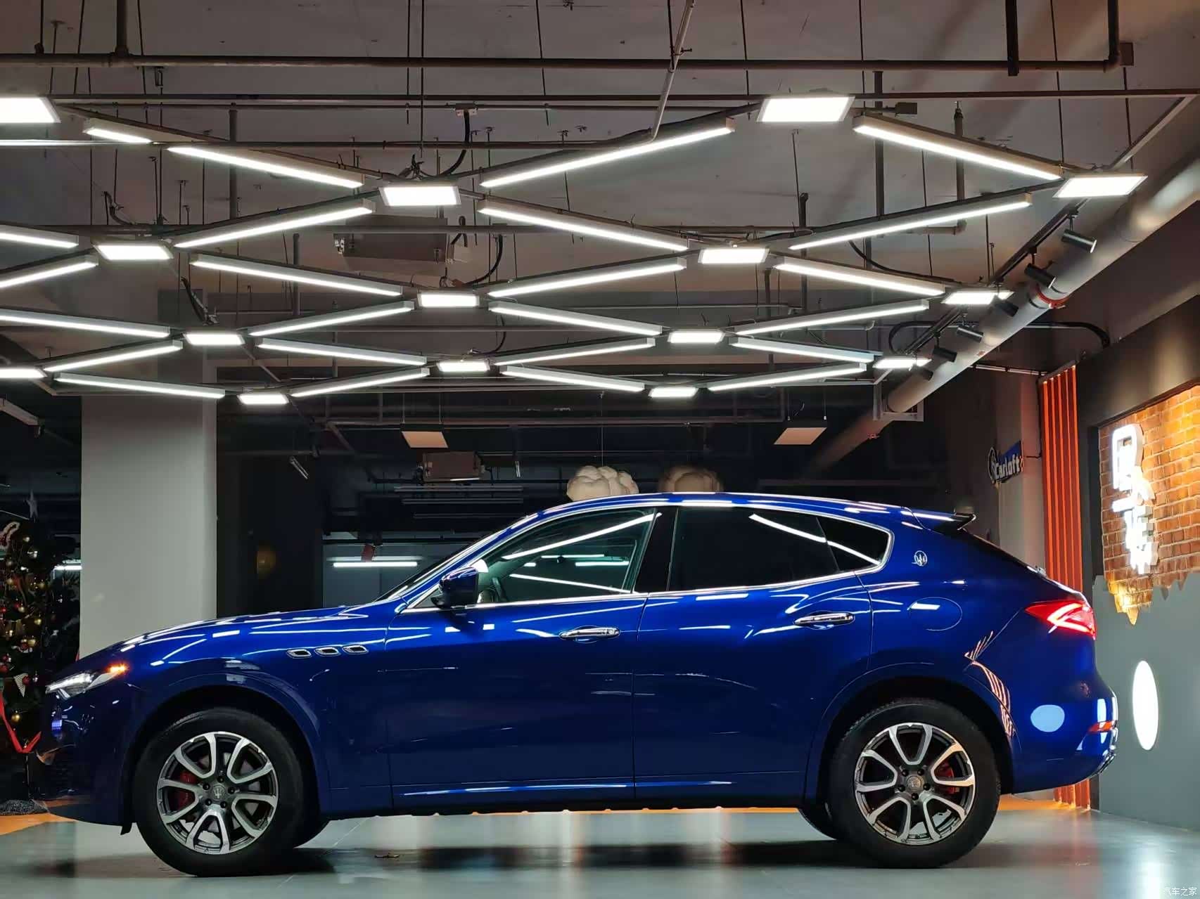 Maserati Levante, 2017 8