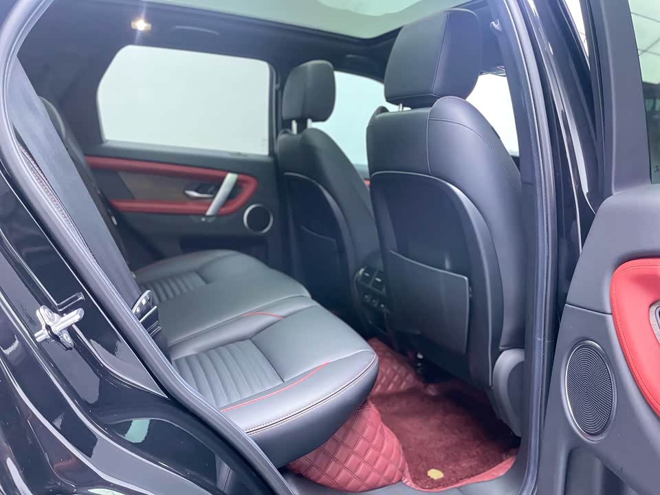 Land Rover Discover sports