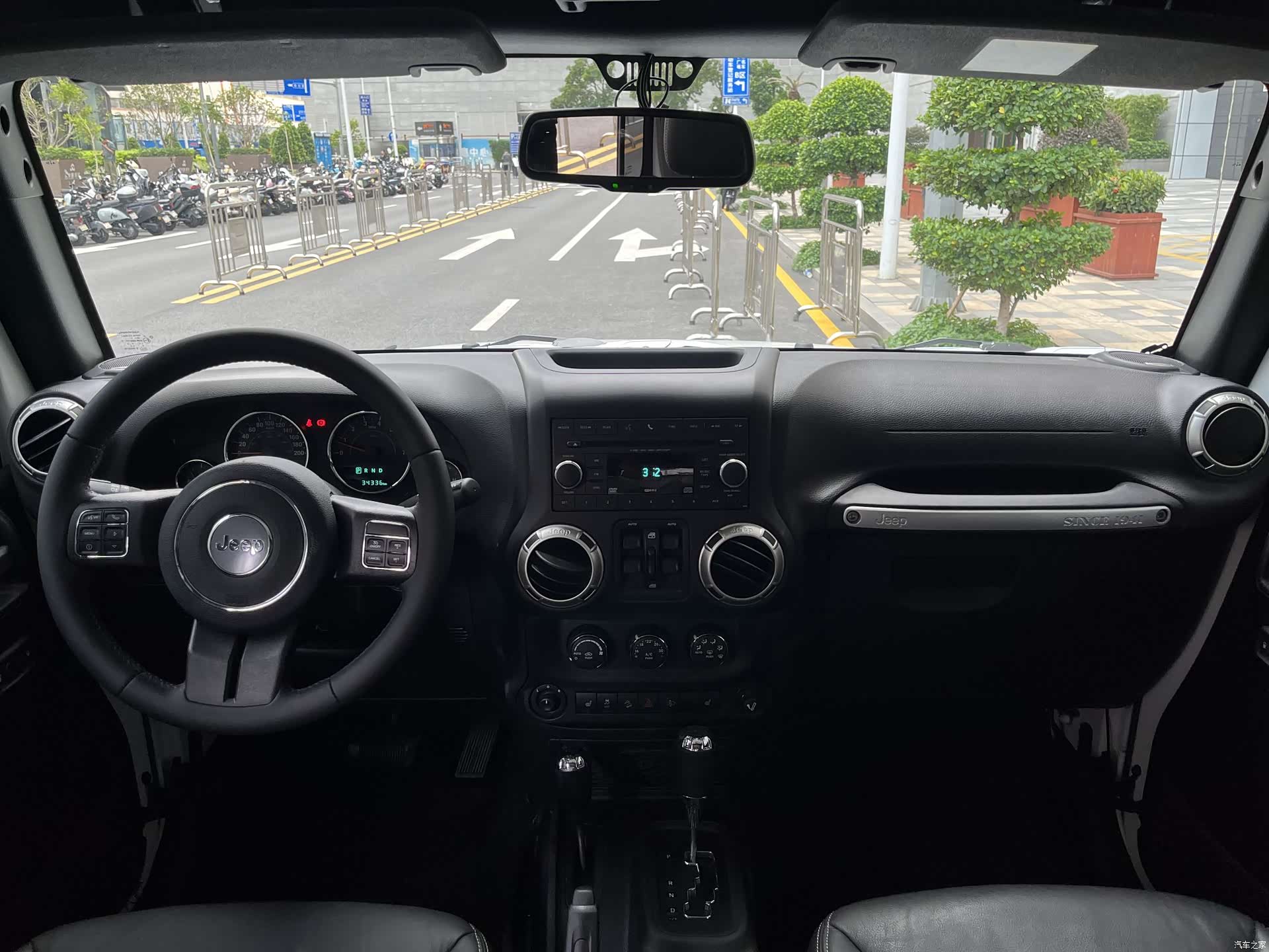 Jeep Wrangler, 2016 11