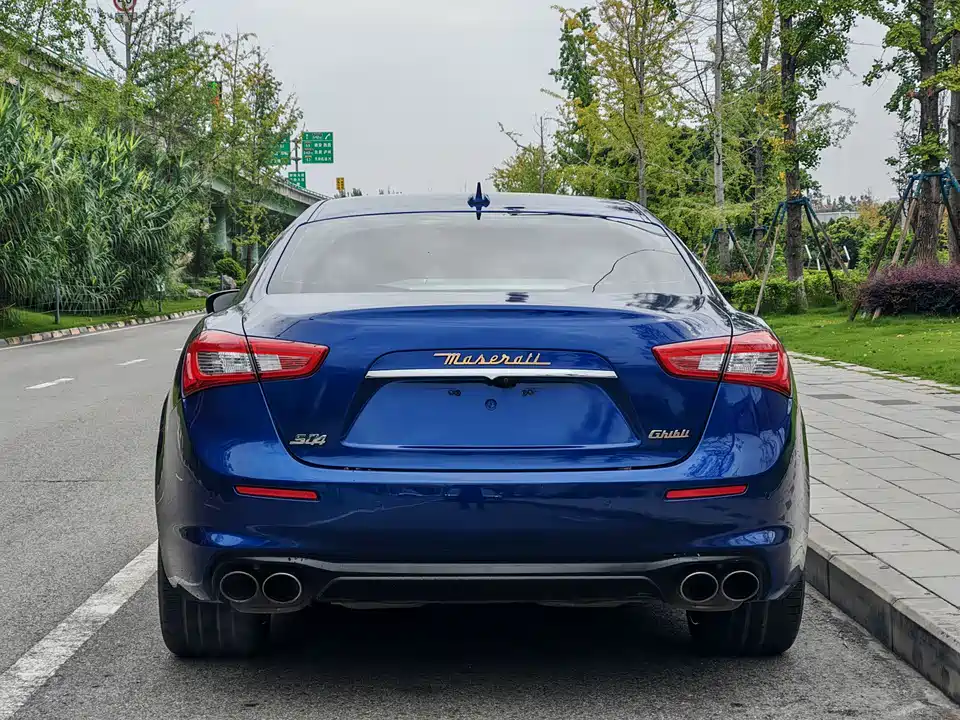 Maserati Ghibli