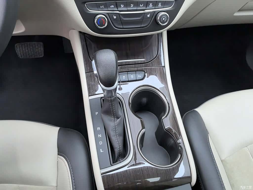 Buick Verano, 2019 13