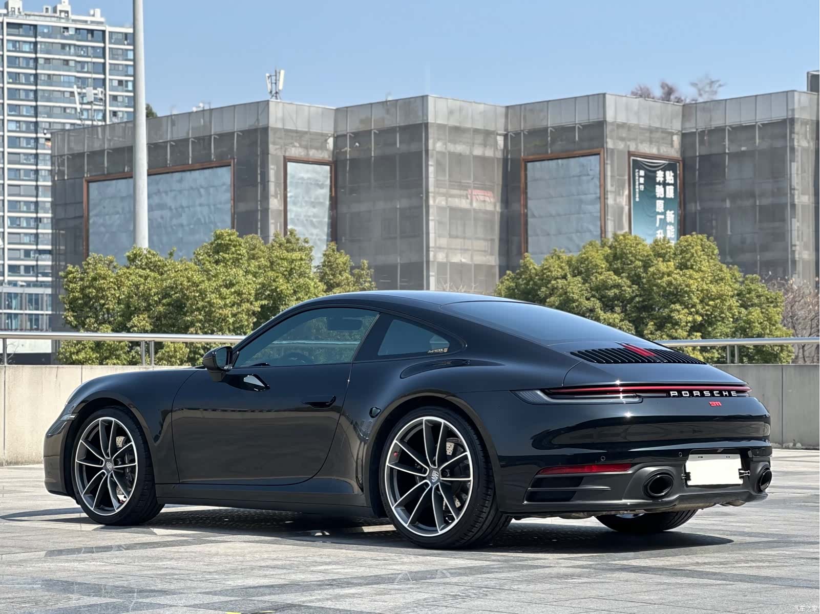 Porsche 911, 2023 6
