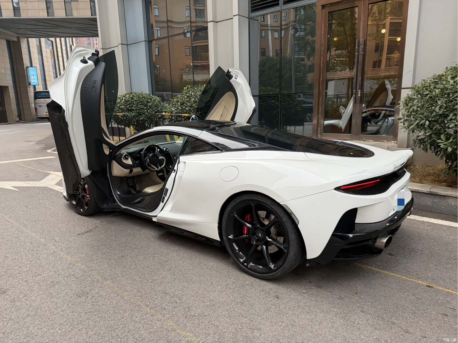 McLaren GT, 2021 3