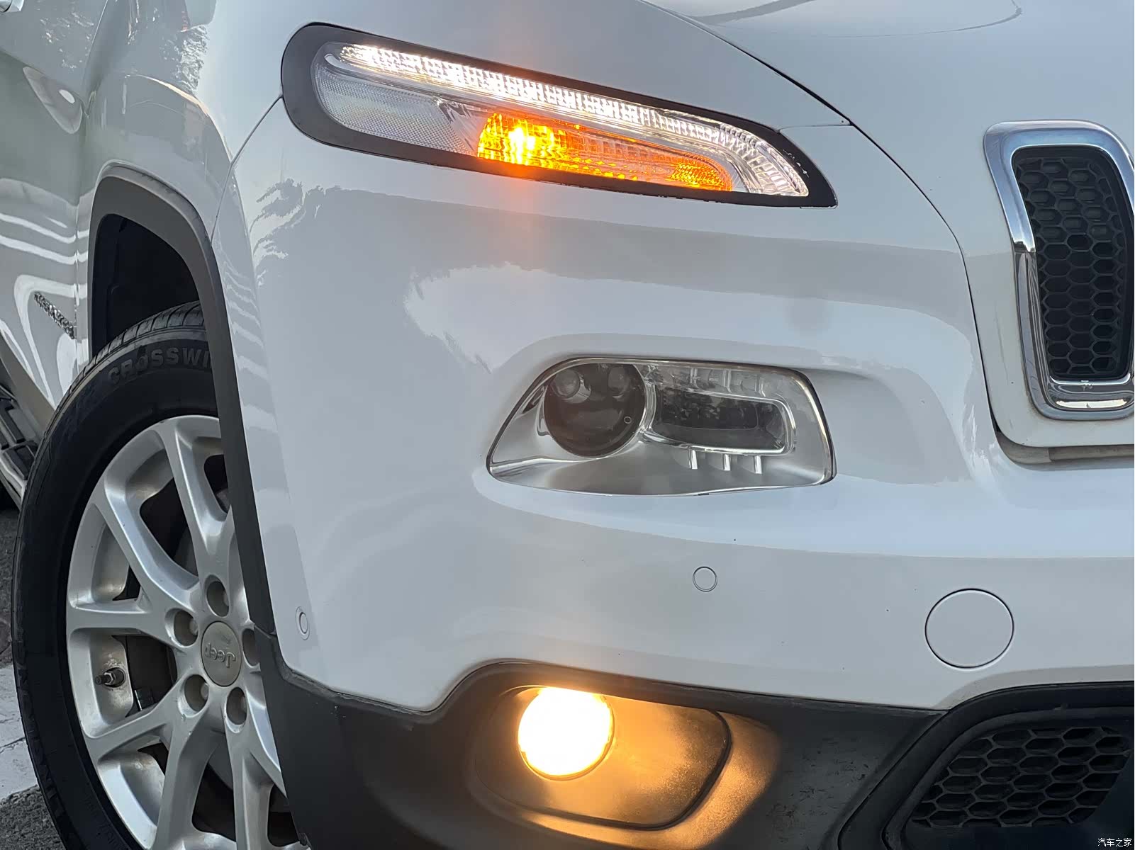 Jeep Cherokee, 2016 18