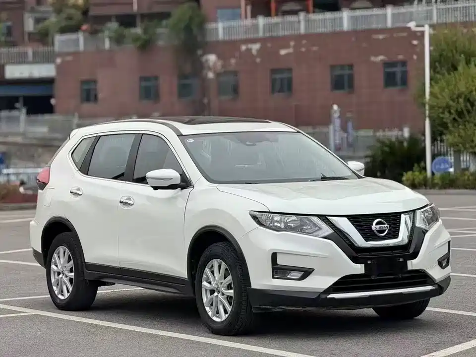 Nissan Qijun