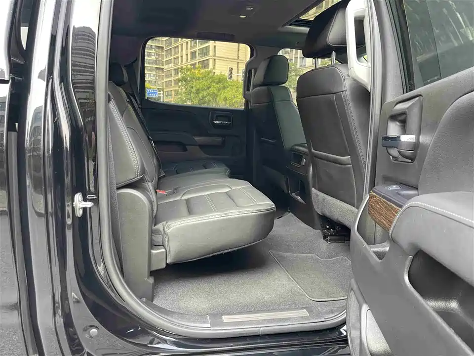 GMC SIERRA