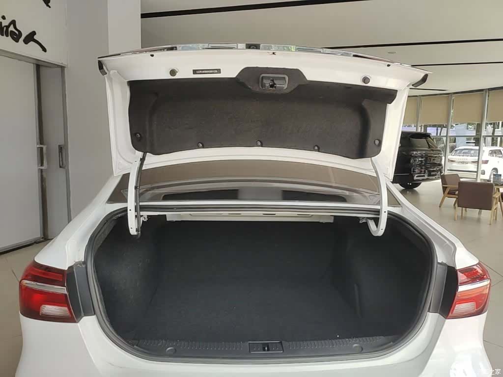Roewe i6, 2022 19