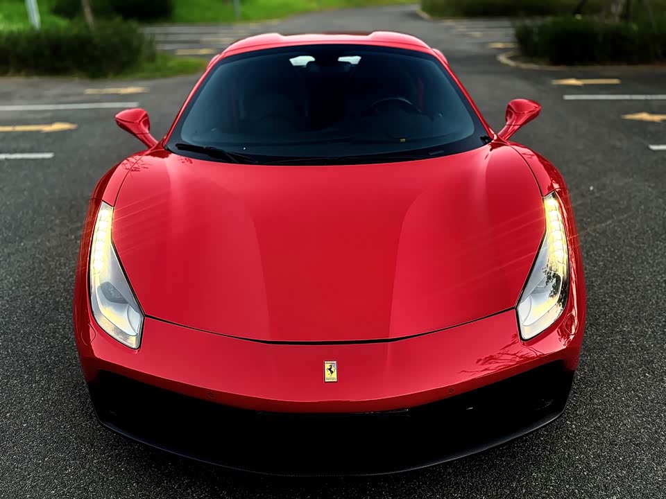 Ferrari 488