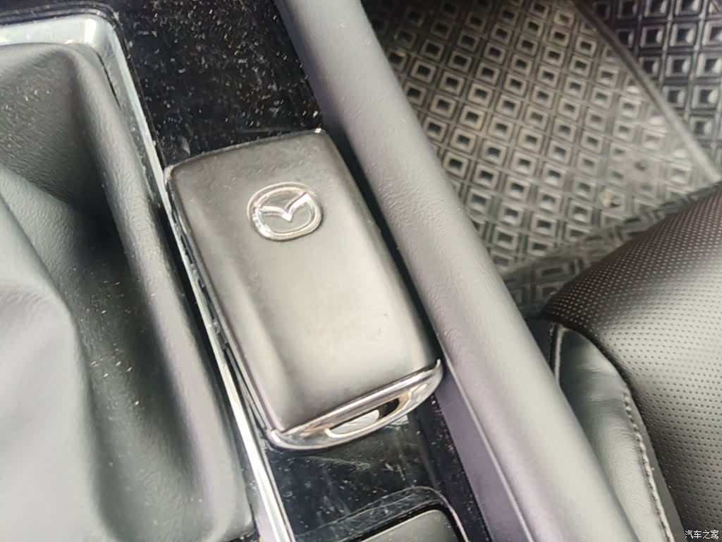 Mazda Mazda3, 2020 15