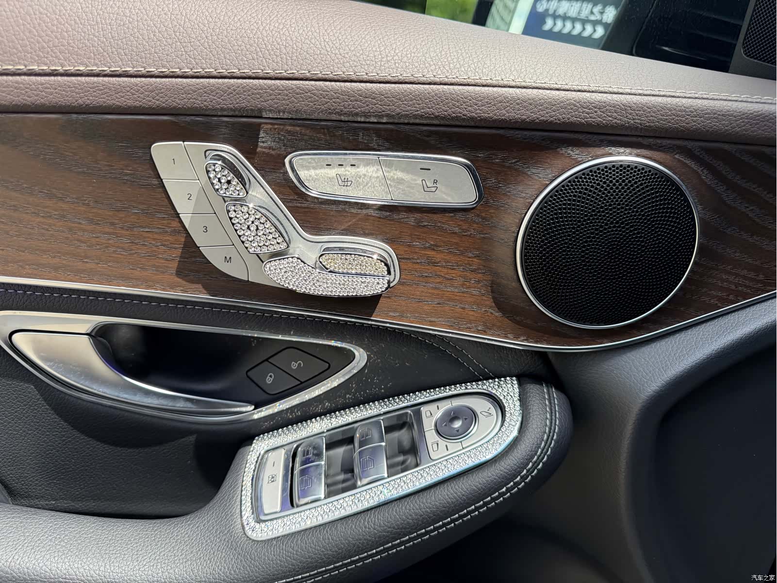 Mercedes-Benz GLC, 2020 18