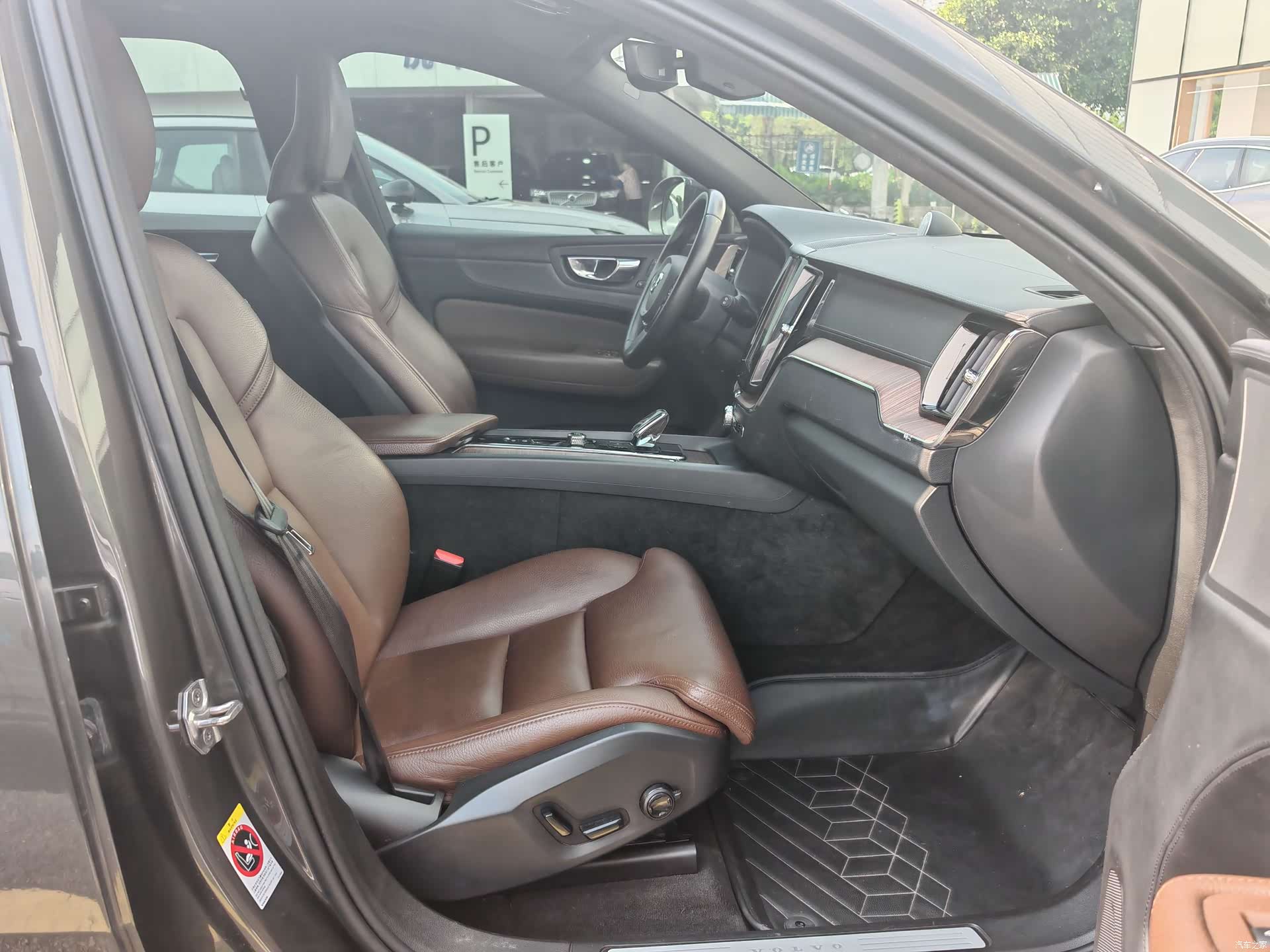 Volvo XC60, 2021 24