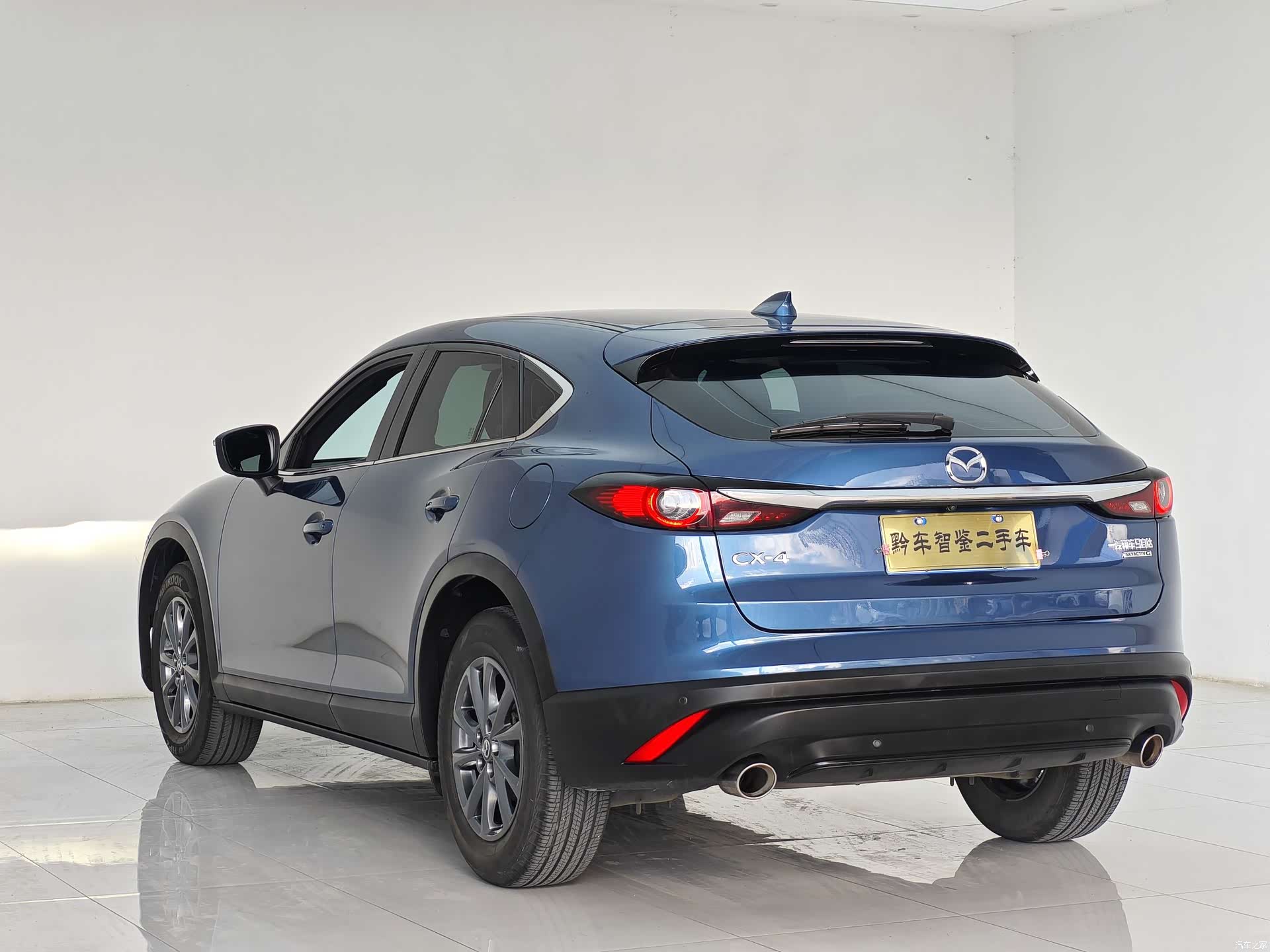 Mazda CX-4, 2022 4