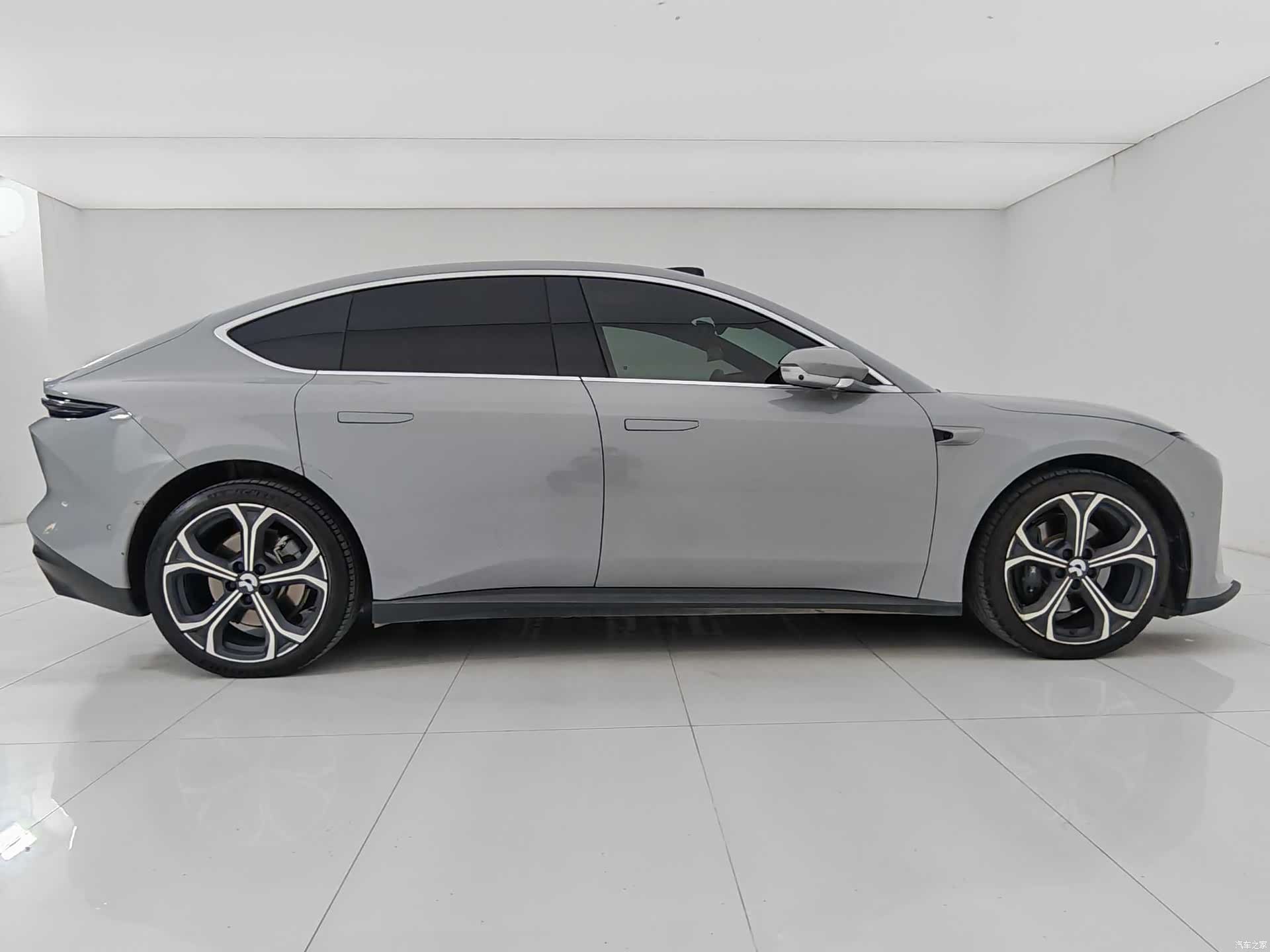 NIO ET5, 2024 8