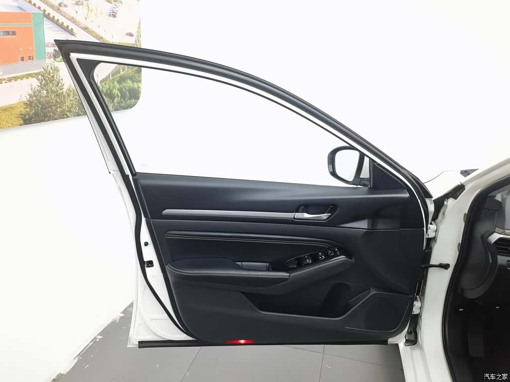 Nissan Teana, 2020 8
