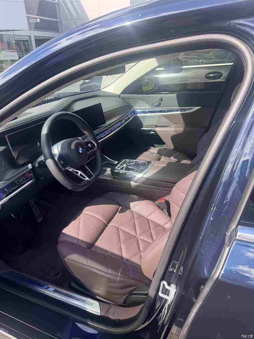 BMW 7 Series, 2025 все фото