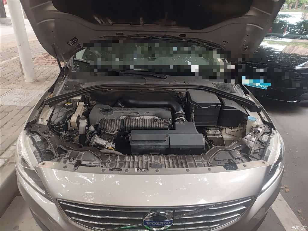Volvo S60, 2014 11