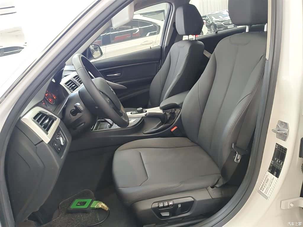 BMW 3 Series, 2015 15