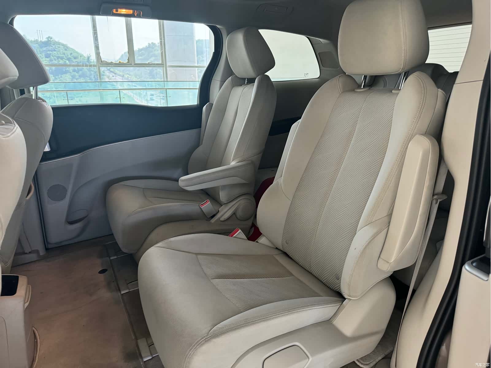 Buick GL8, 2022 15
