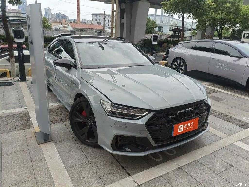 Audi A7L, 2025 4