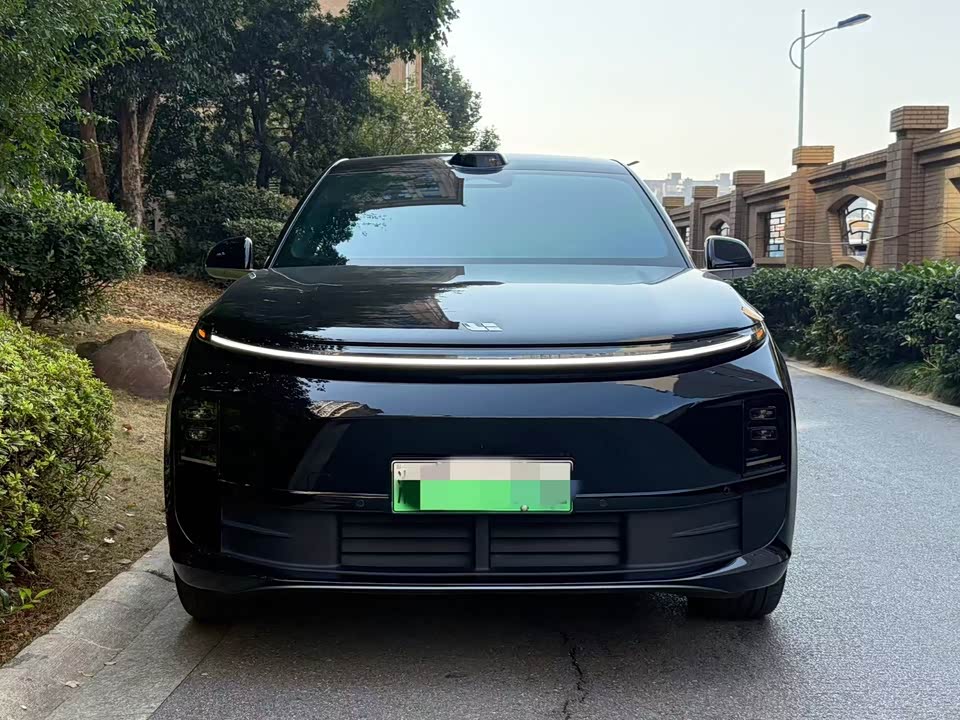 Li Auto Ideal L6