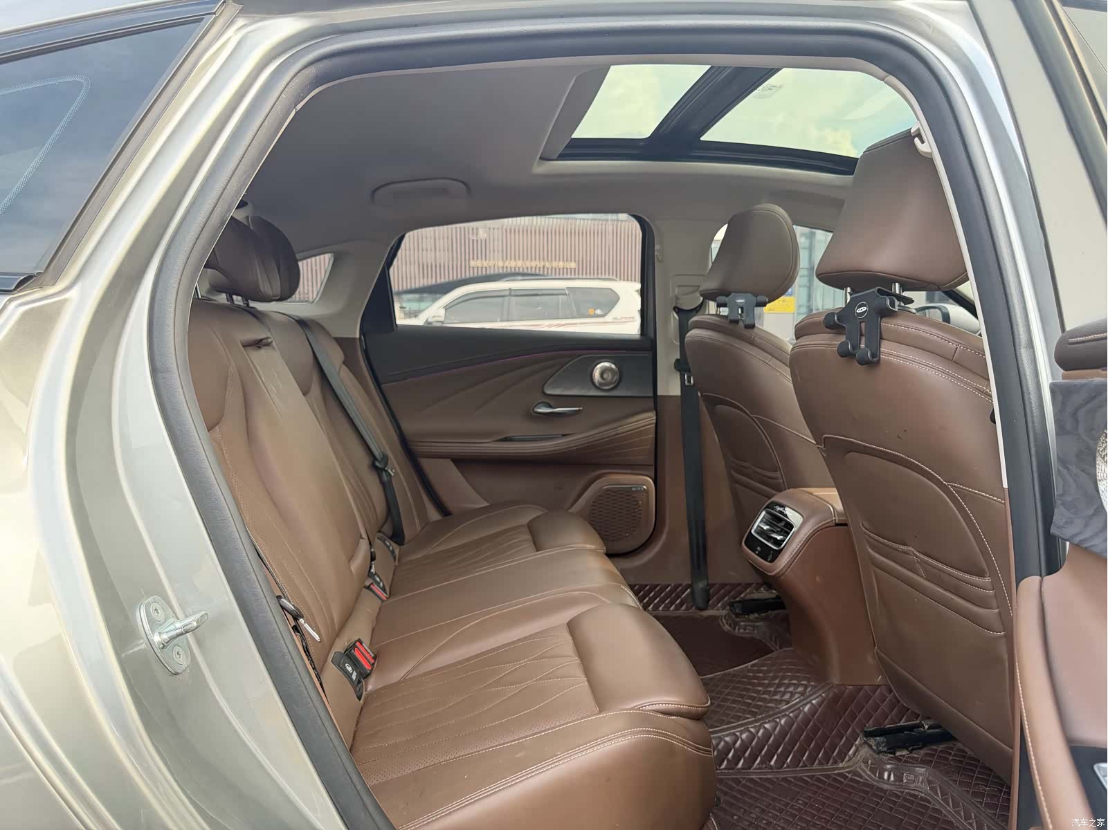 Chery Arrizo 8, 2023 18
