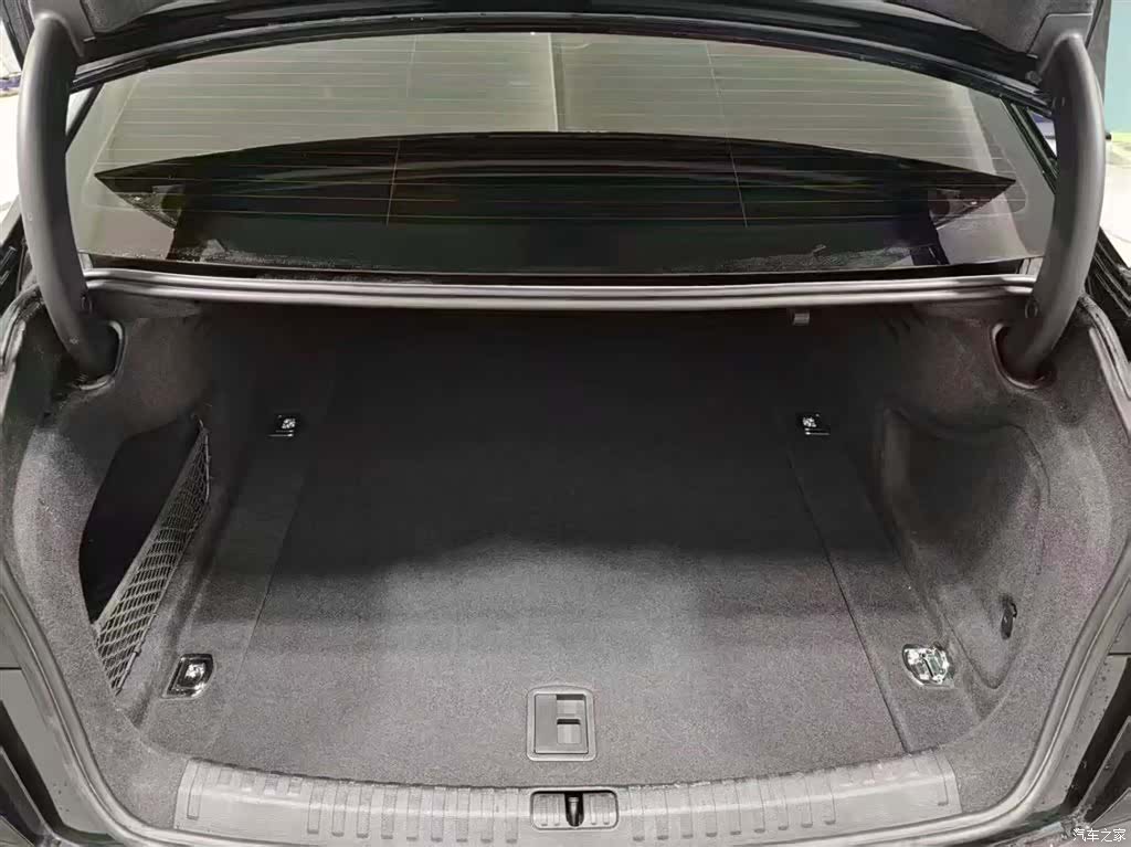 Audi A6L, 2021 17