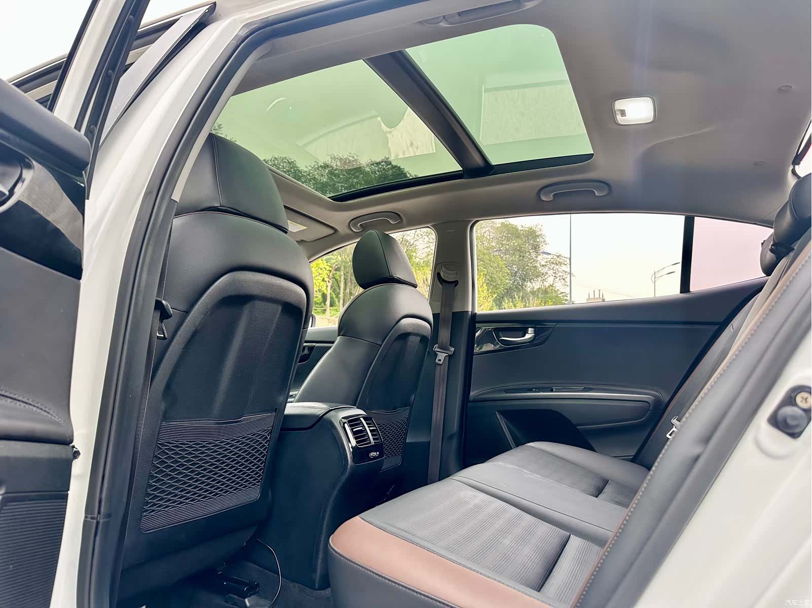 Kia GLS, 2018 26