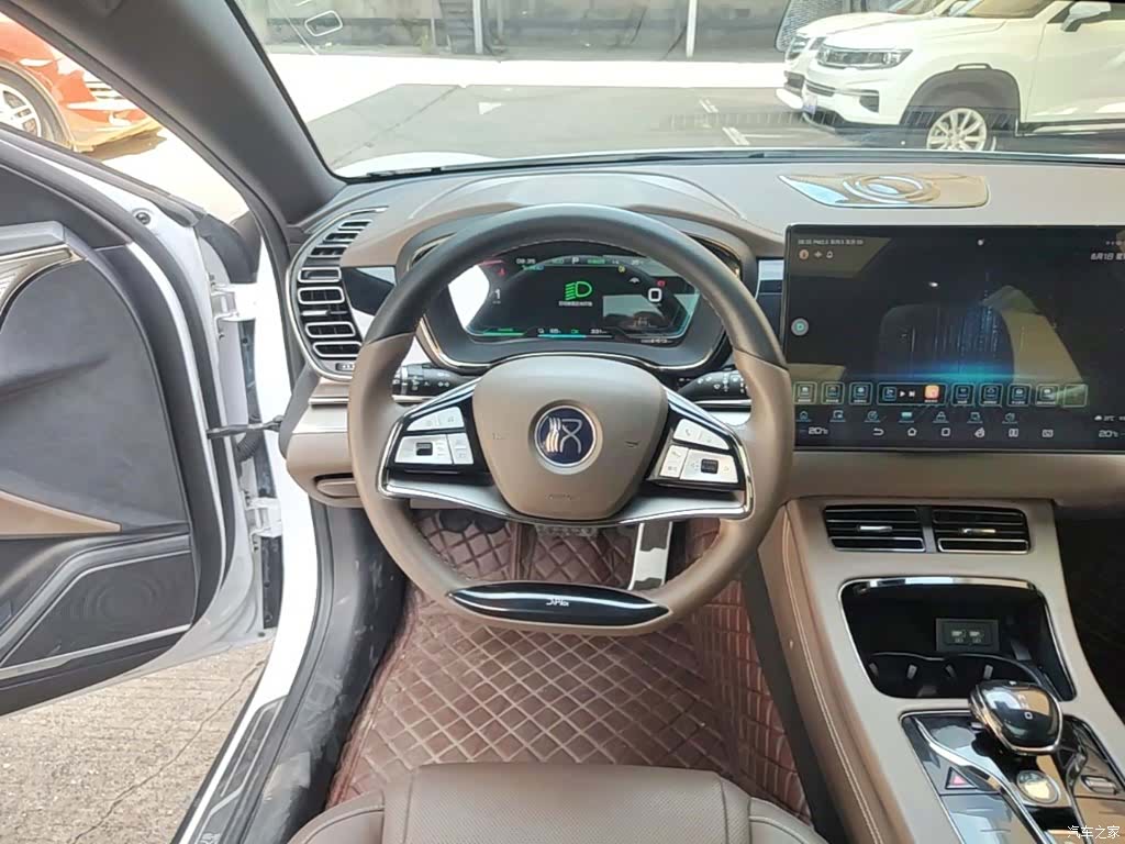 BYD Han, 2021 11
