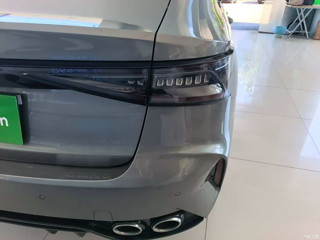 Chery Arrizo 8, 2025 8