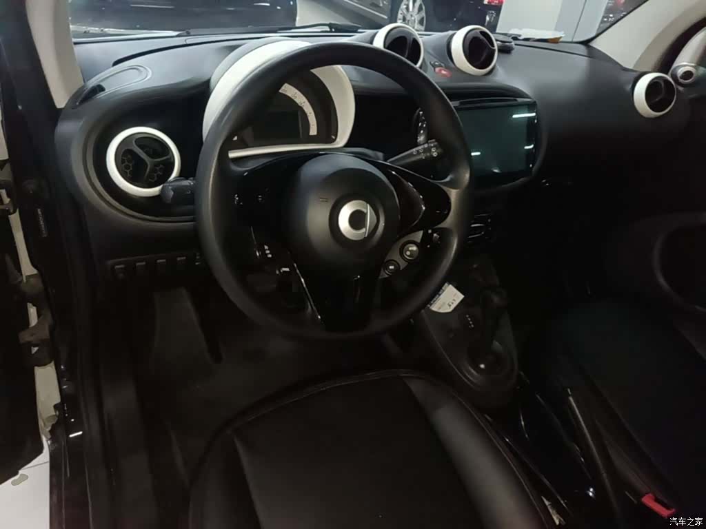 Smart Fortwo, 2015 10