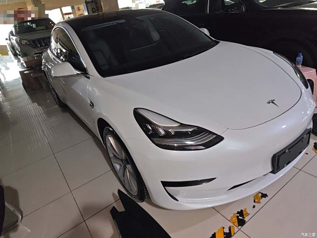 Tesla Model 3, 2020 4