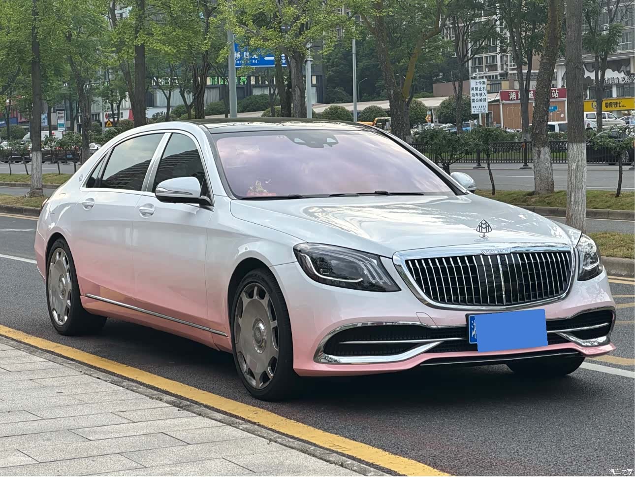 Maybach S-Class, 2016 3