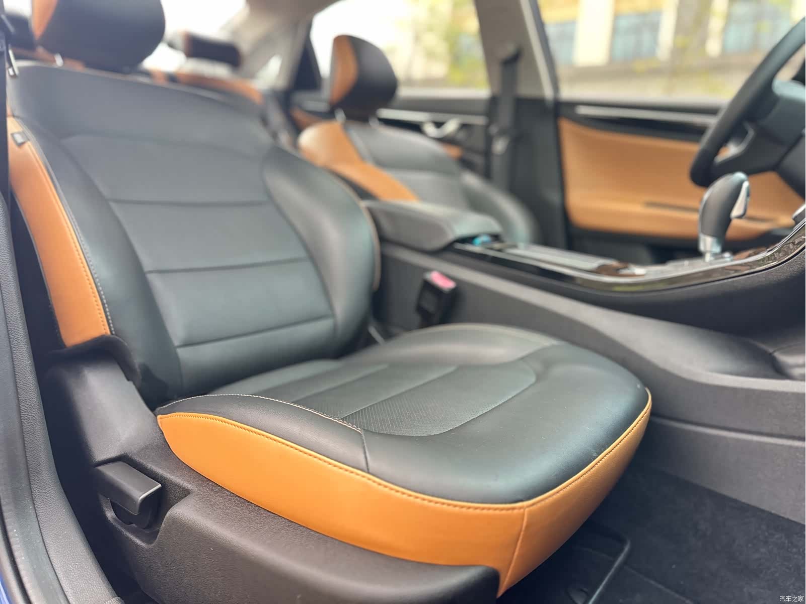 Geely Emgrand, 2020 7