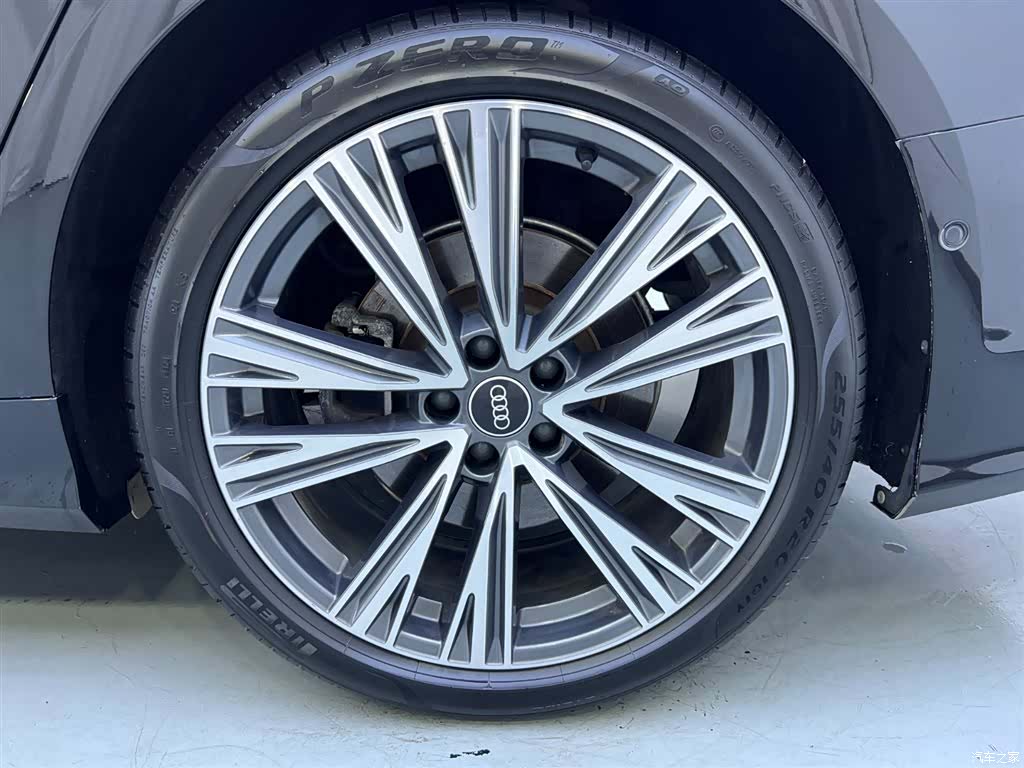 Audi A6L, 2023 22