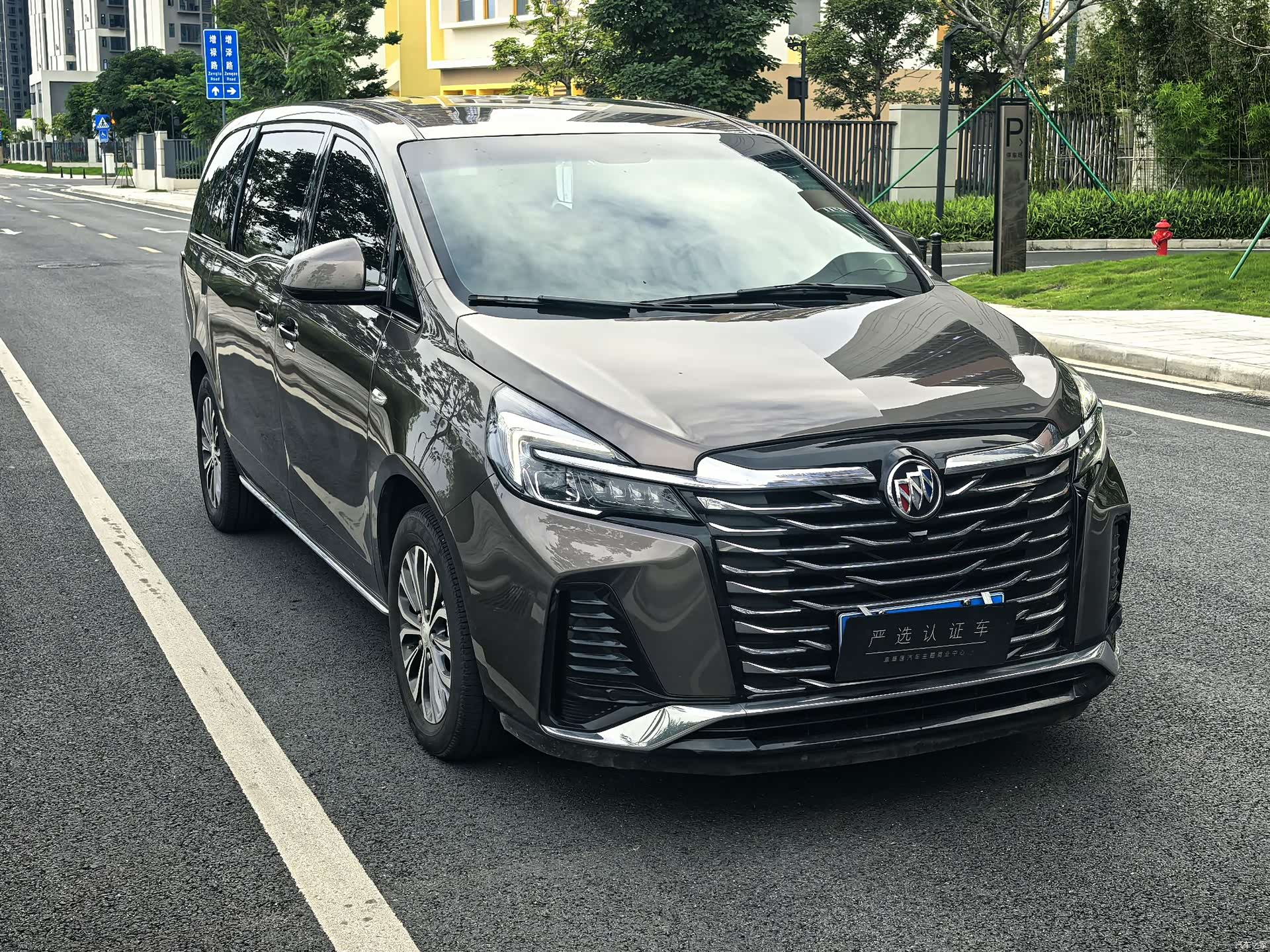 Buick GL8, 2024 3