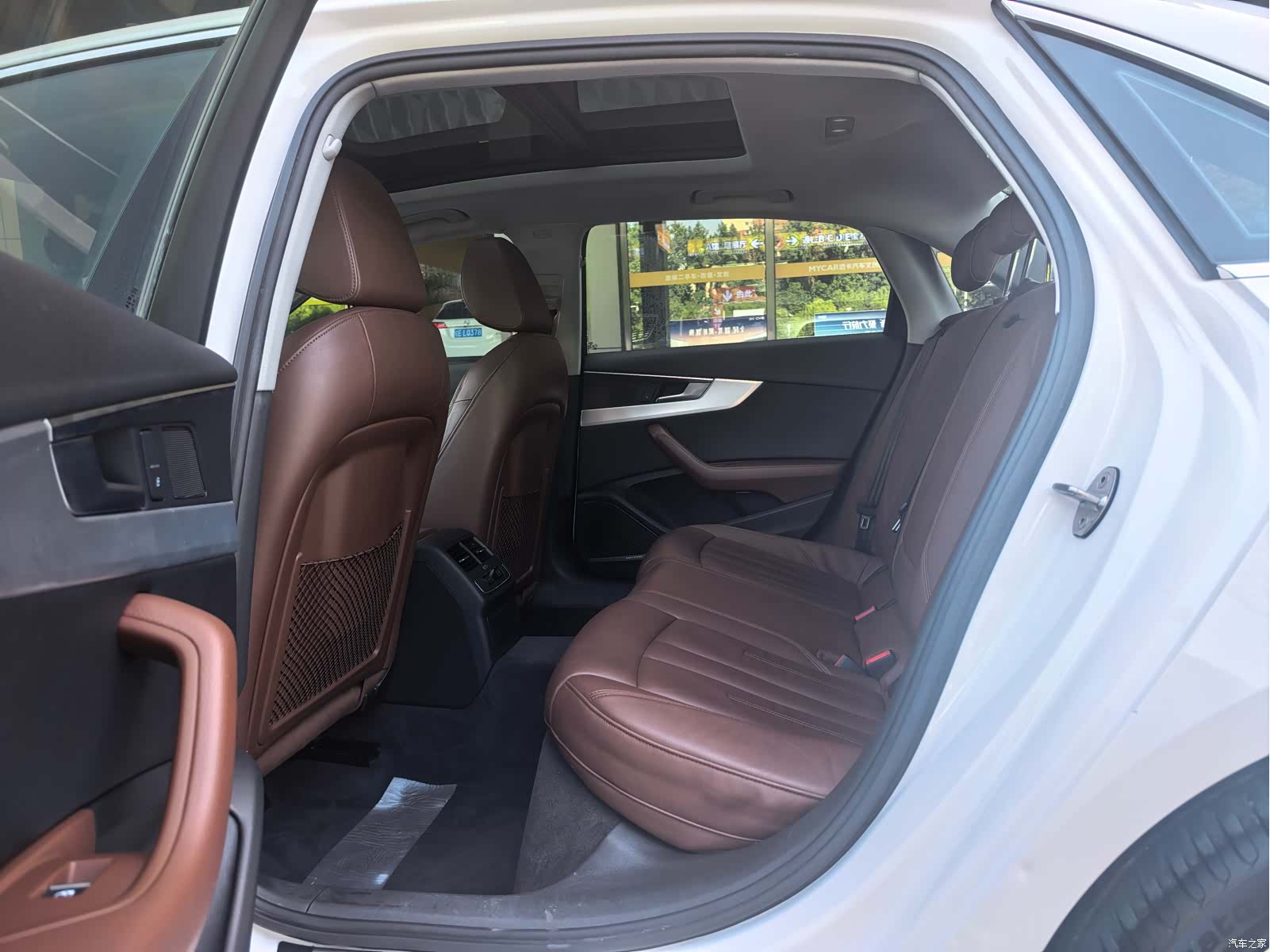 Audi A4L, 2018 7